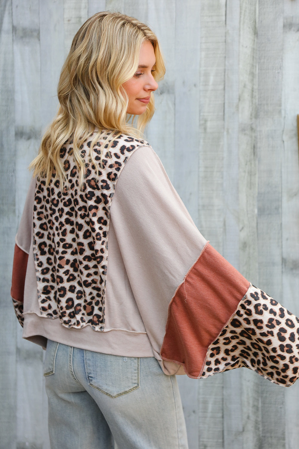 Haptics Leopard Print Colorblock & Out-seam Overlock Stitching Long Sleeve Top