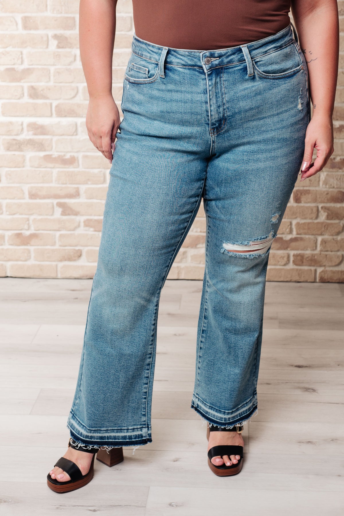 Judy Blue Isla Mid Rise Distressed Released Hem Bootcut Jeans Jeans