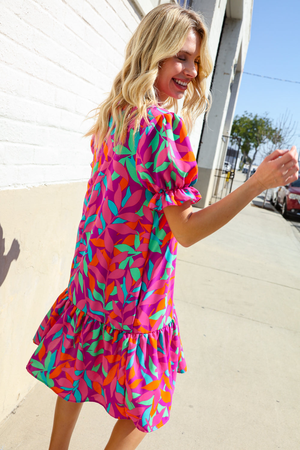 Haptics Magenta Multicolor Abstract Floral Leaf Puff Sleeve Dress