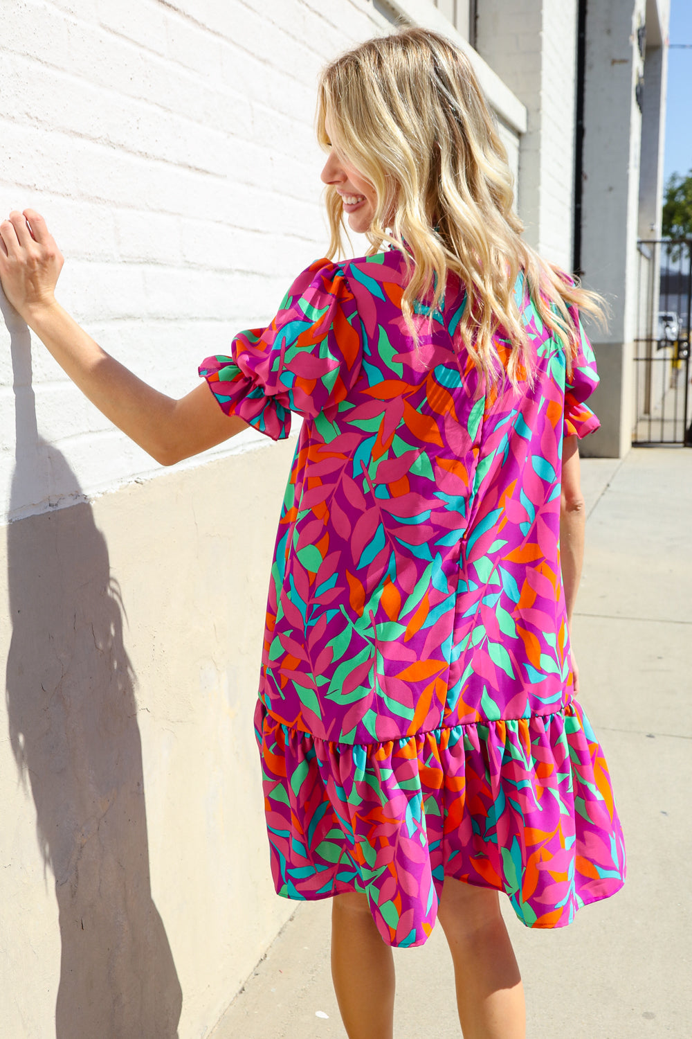 Haptics Magenta Multicolor Abstract Floral Leaf Puff Sleeve Dress