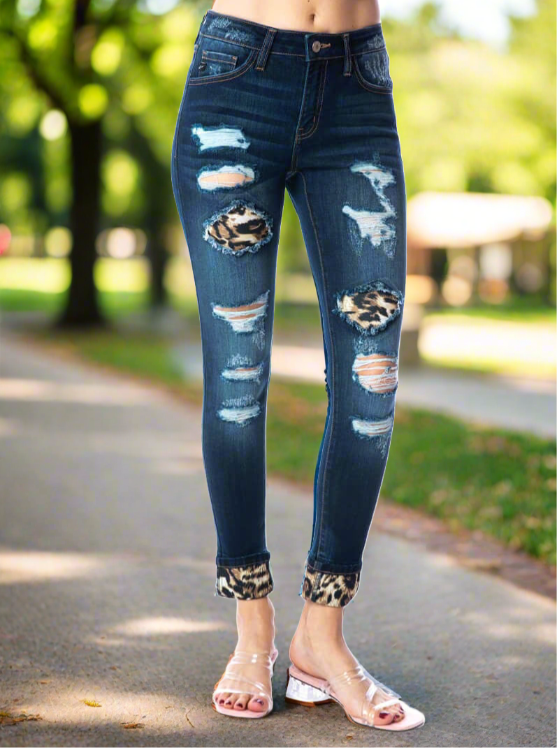 KanCan Mid Rise Distressed Leopard Print Accent Super Skinny Jeans Jeans