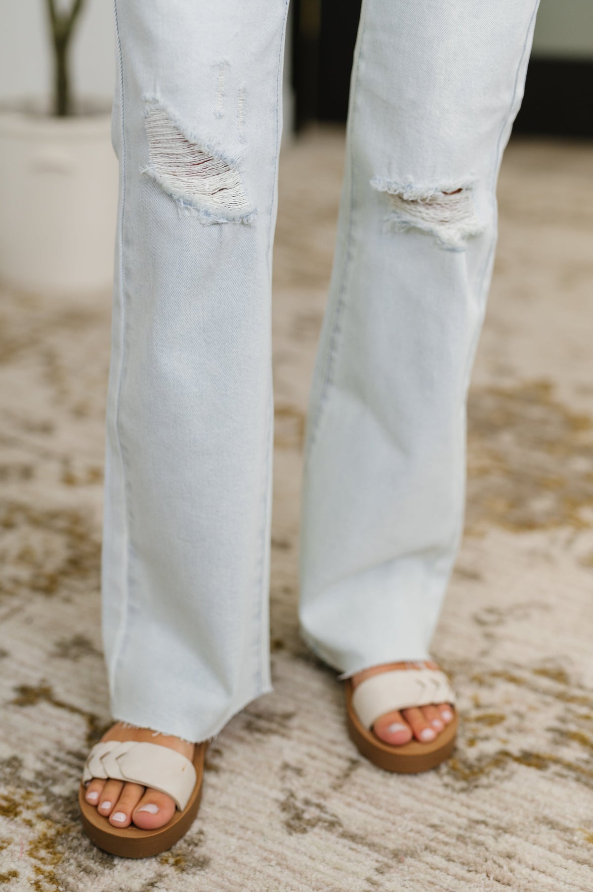 Judy Blue Alyse Mid Rise Destroy & Fray Hem Bootcut Womens