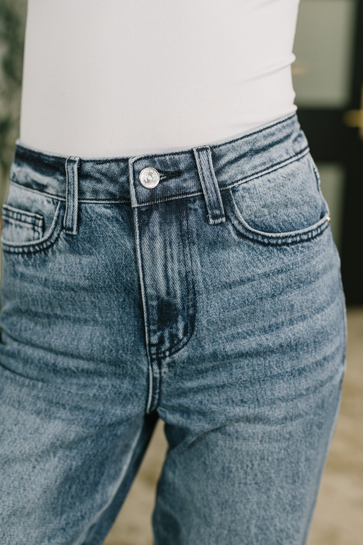 Judy Blue Carlie High Waist Straight Jean in Everyday Indigo Jeans