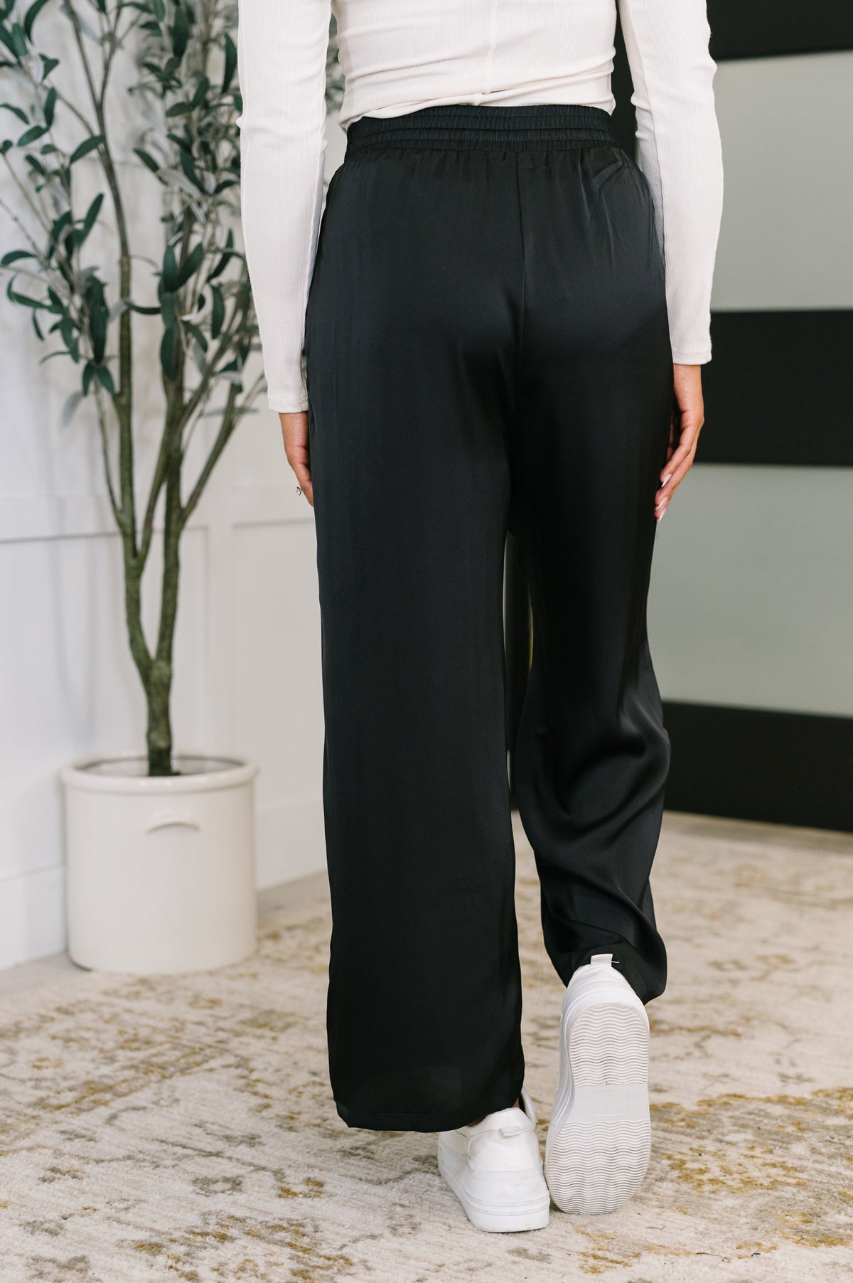 Jodifl City Ease Wide Leg Bottoms in Black Womens