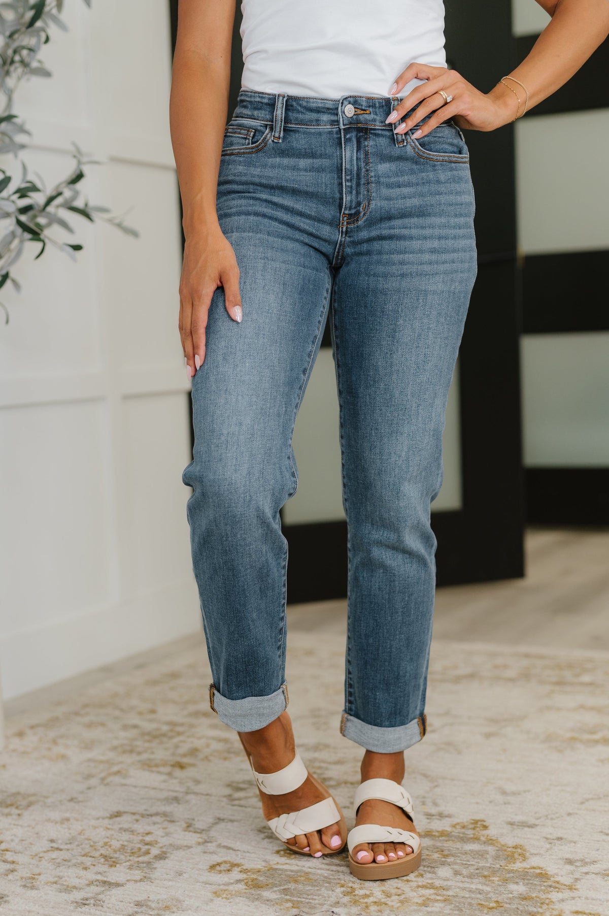 Colette Mid Rise Boyfriend Classic Cuffed 24W Jeans