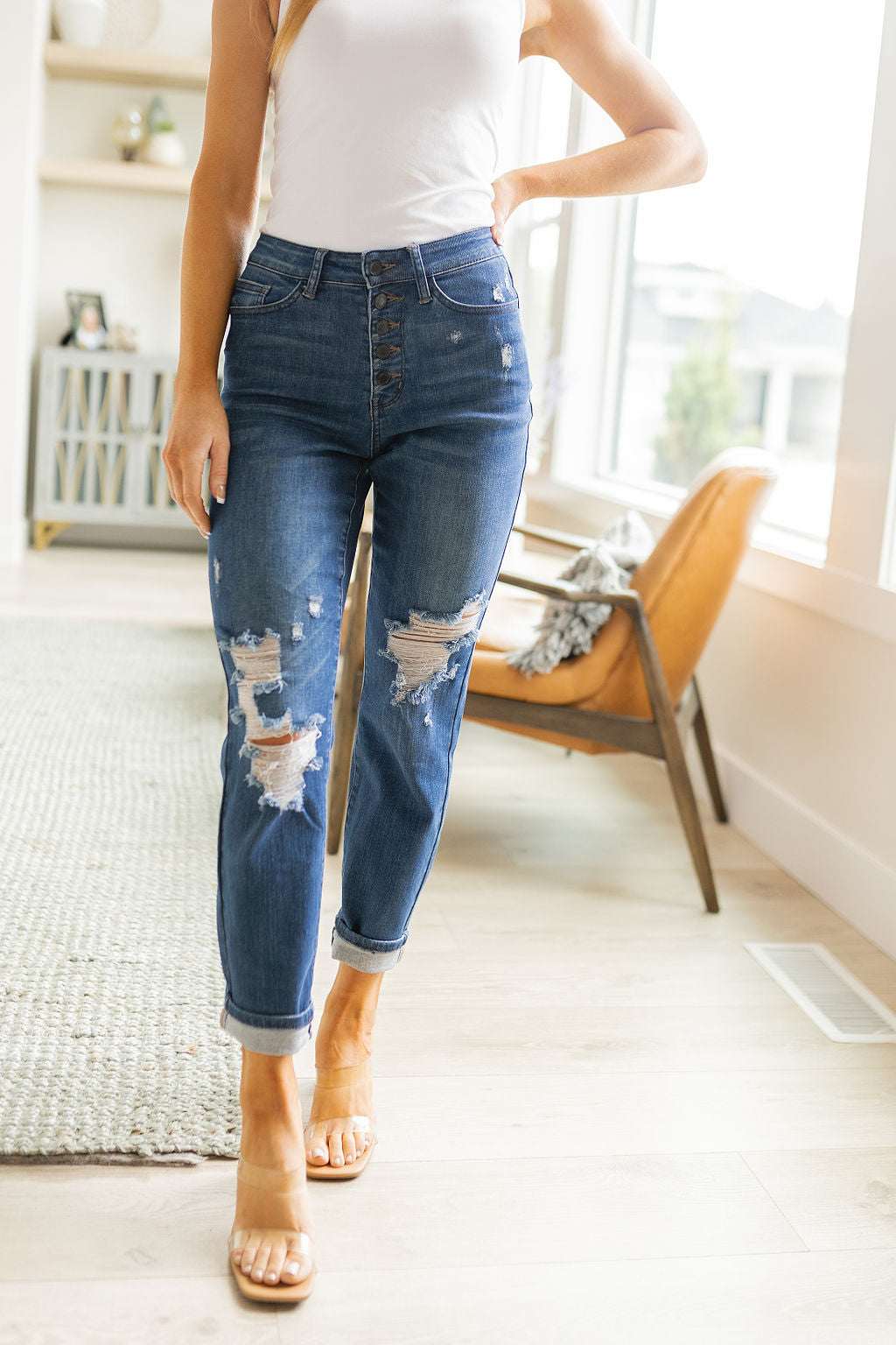 Judy Blue Colt High Rise Button Fly Distressed Boyfriend Jeans Womens