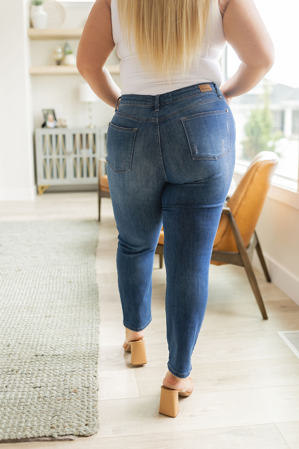 Judy Blue Colt High Rise Button Fly Distressed Boyfriend Jeans Womens