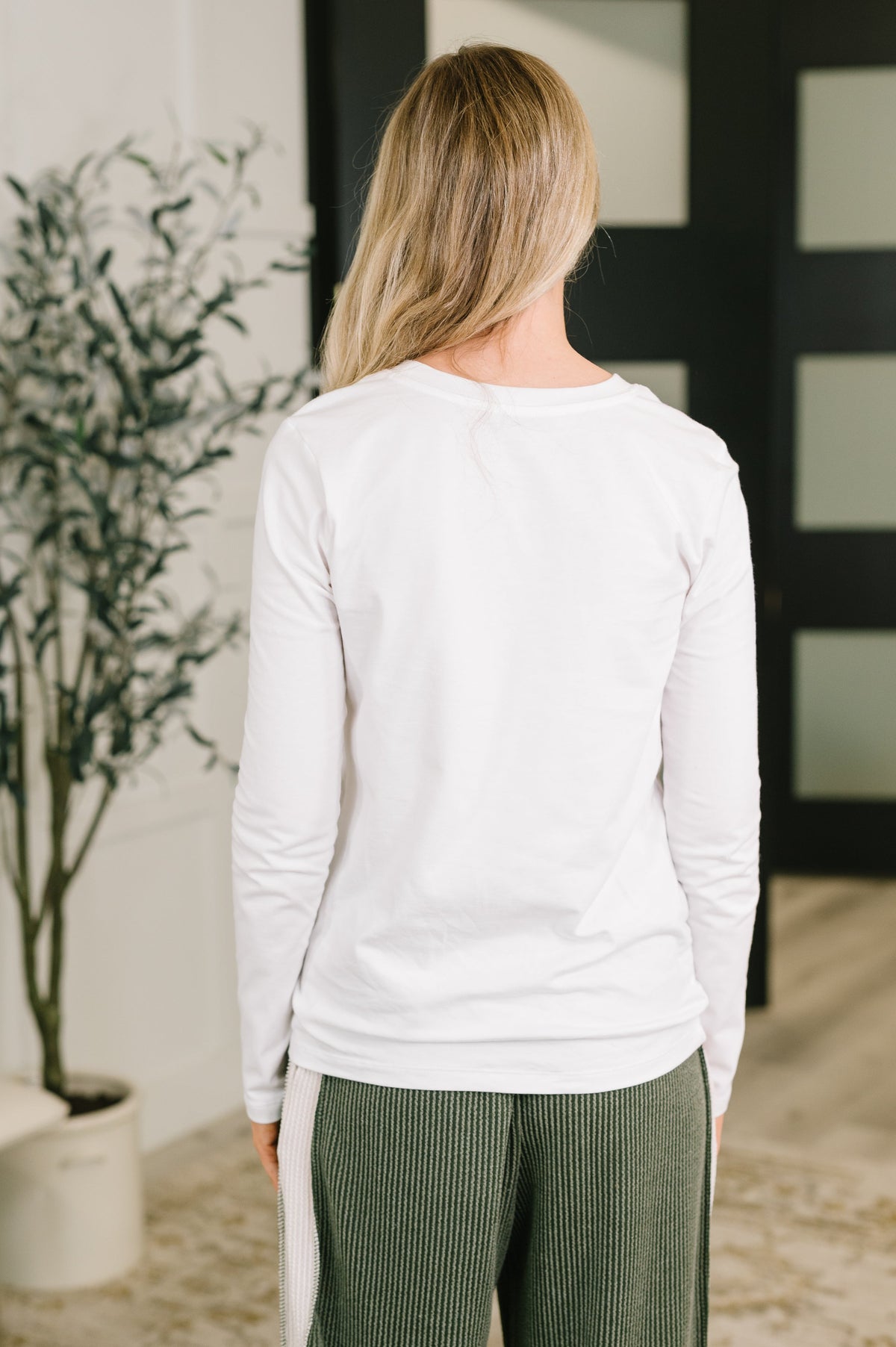 Zenana Down to the Basics Long Sleeve Top in White Womens