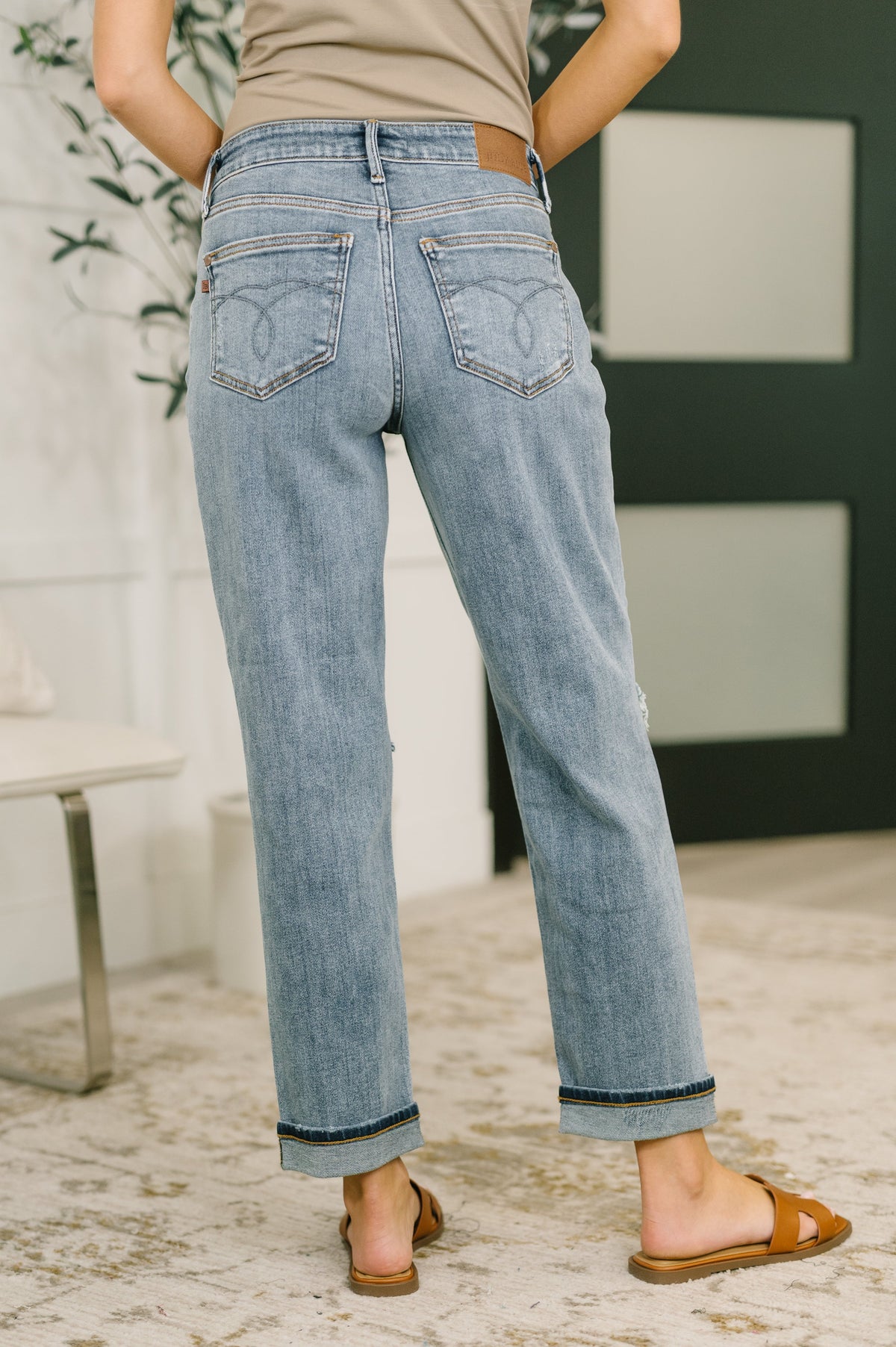 Judy Blue Elaine Mid Rise Boyfriend with Distress & Cuff Womens