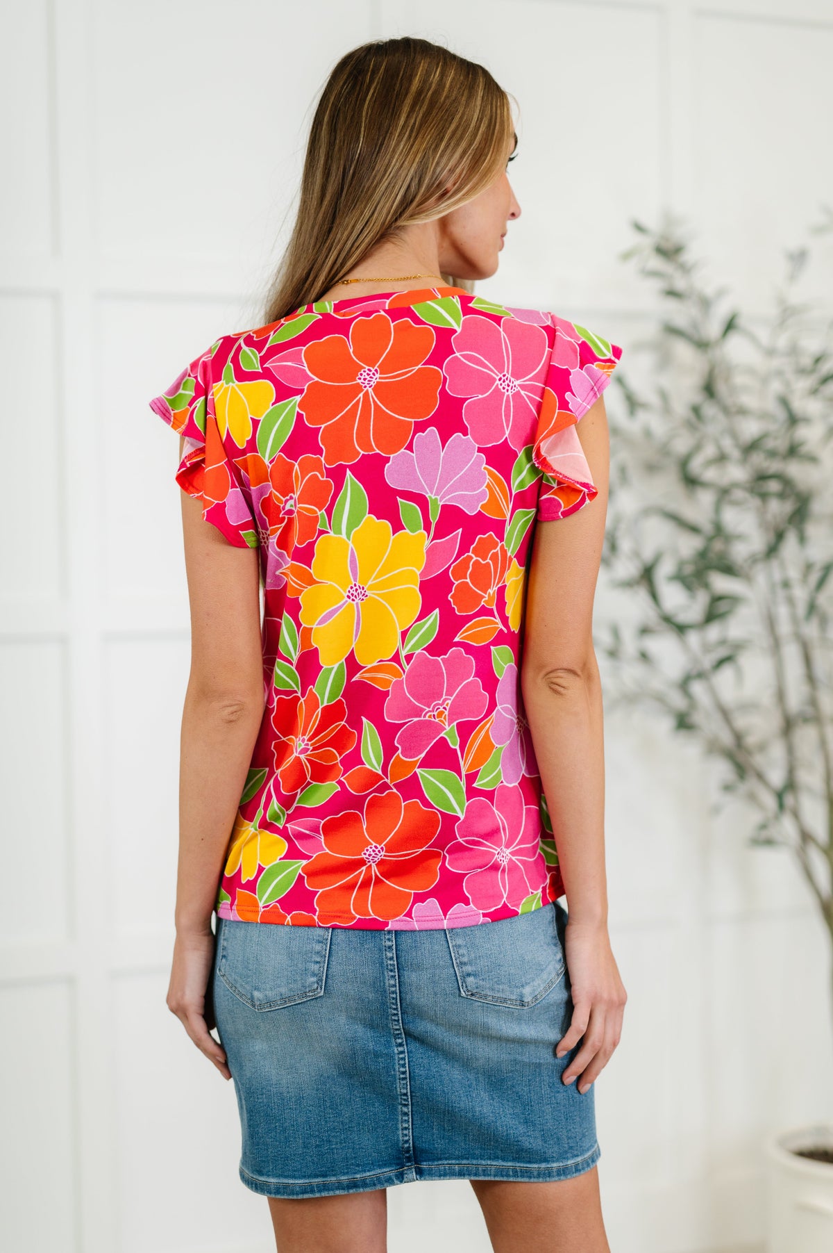 Haptics Garden Giggles Floral Flutter Sleeve Top Womens