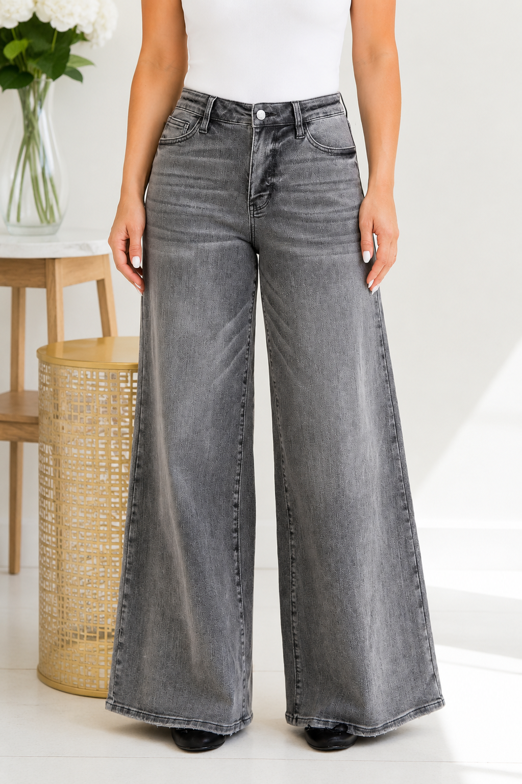 Judy Blue Grey Skies Palazzo Jeans 24W Jeans