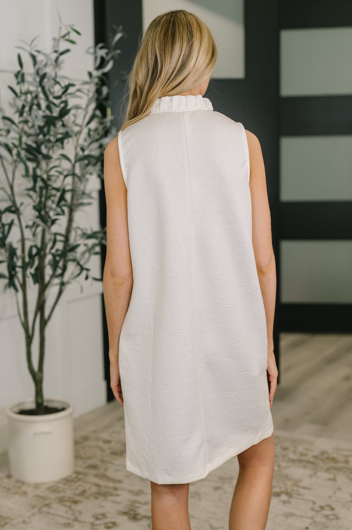 Dear Scarlett High Tide High Neck Embossed Sleeveless Dress in Off White Dresses