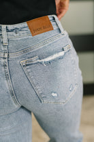 Jade Mid Rise 90's Straight Womens
