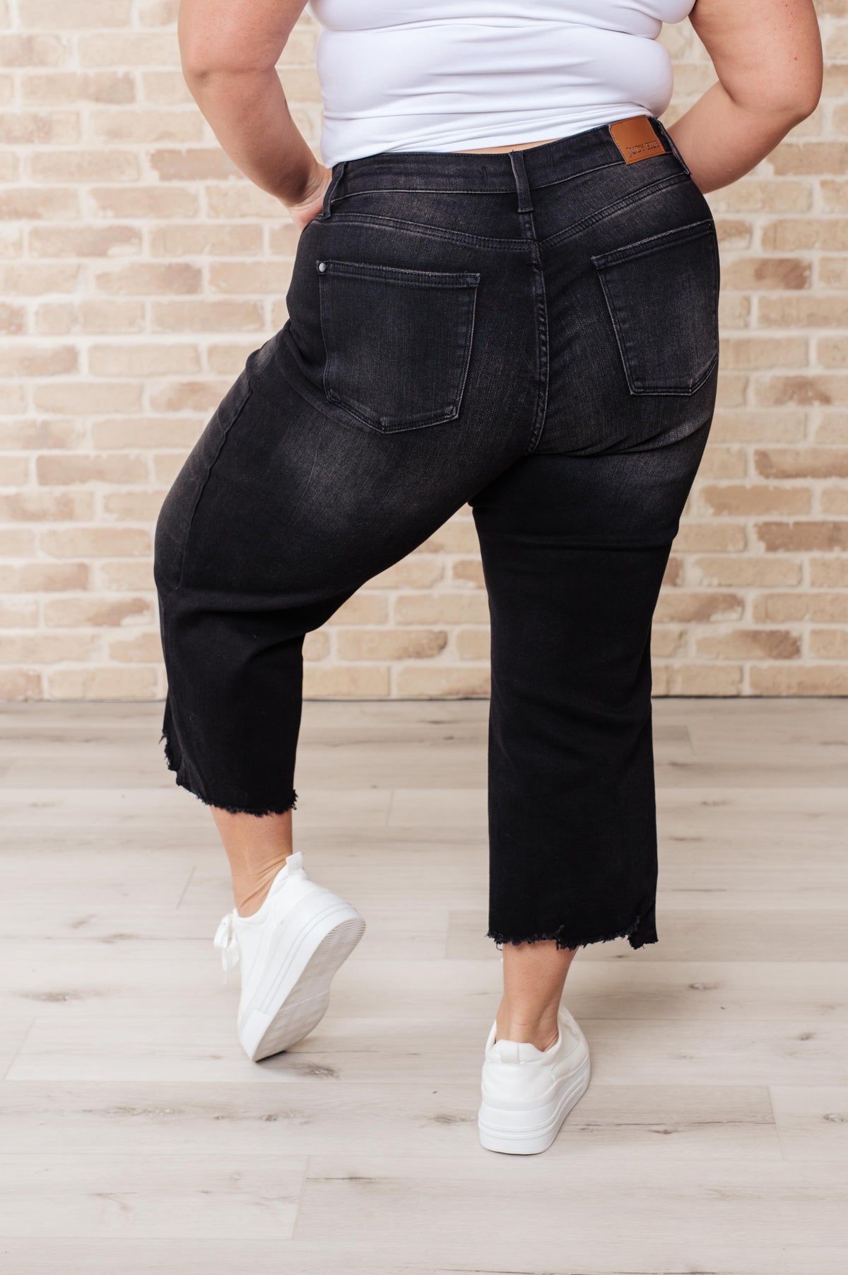 Judy Blue Ryan High Rise Button Fly Wide Leg Crop Jeans Jeans