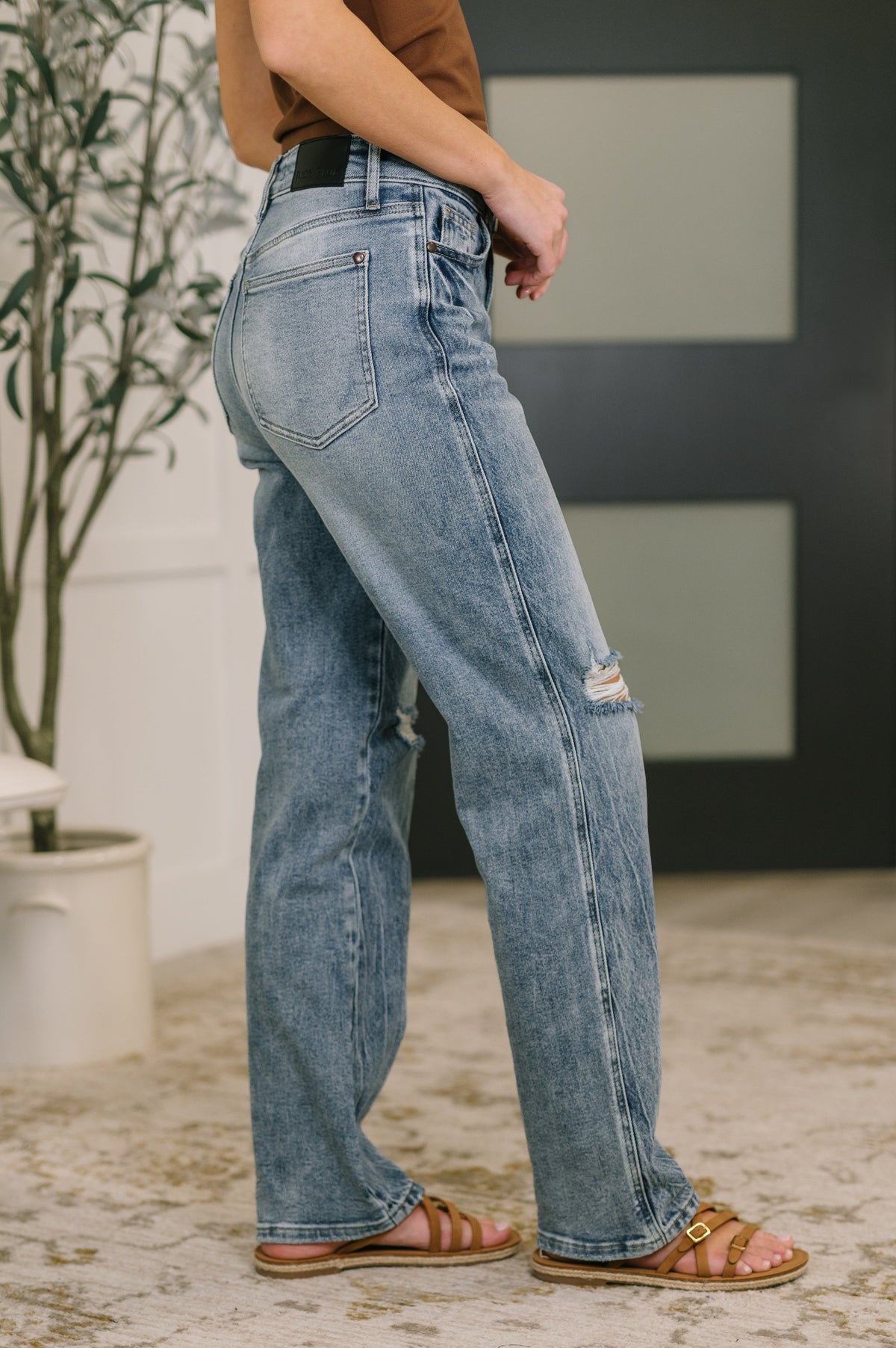 Judy Blue Kayla High Waist Rigid Magic Slim Straight Womens