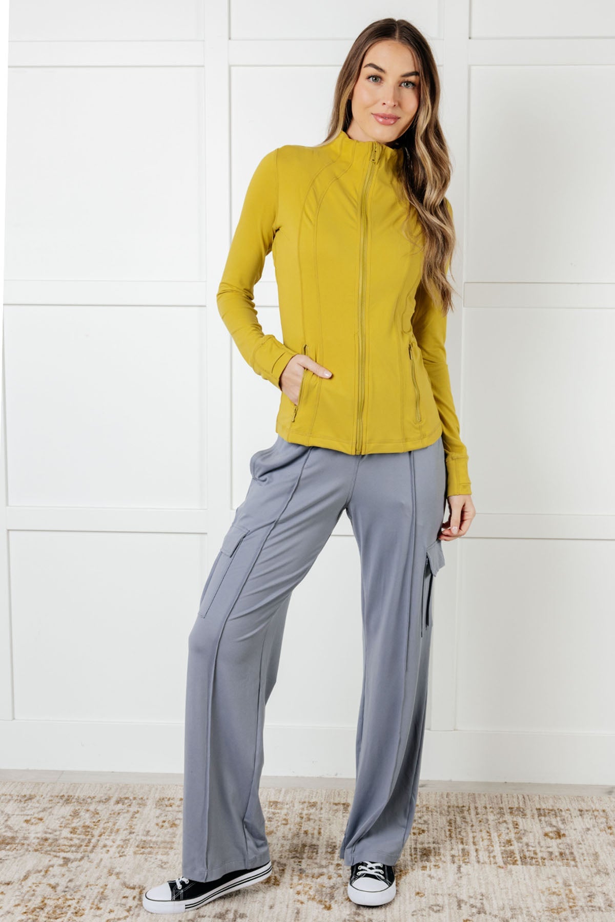 Rae Mode Race to Relax Cargo Pants in Rhino Grey Activewear