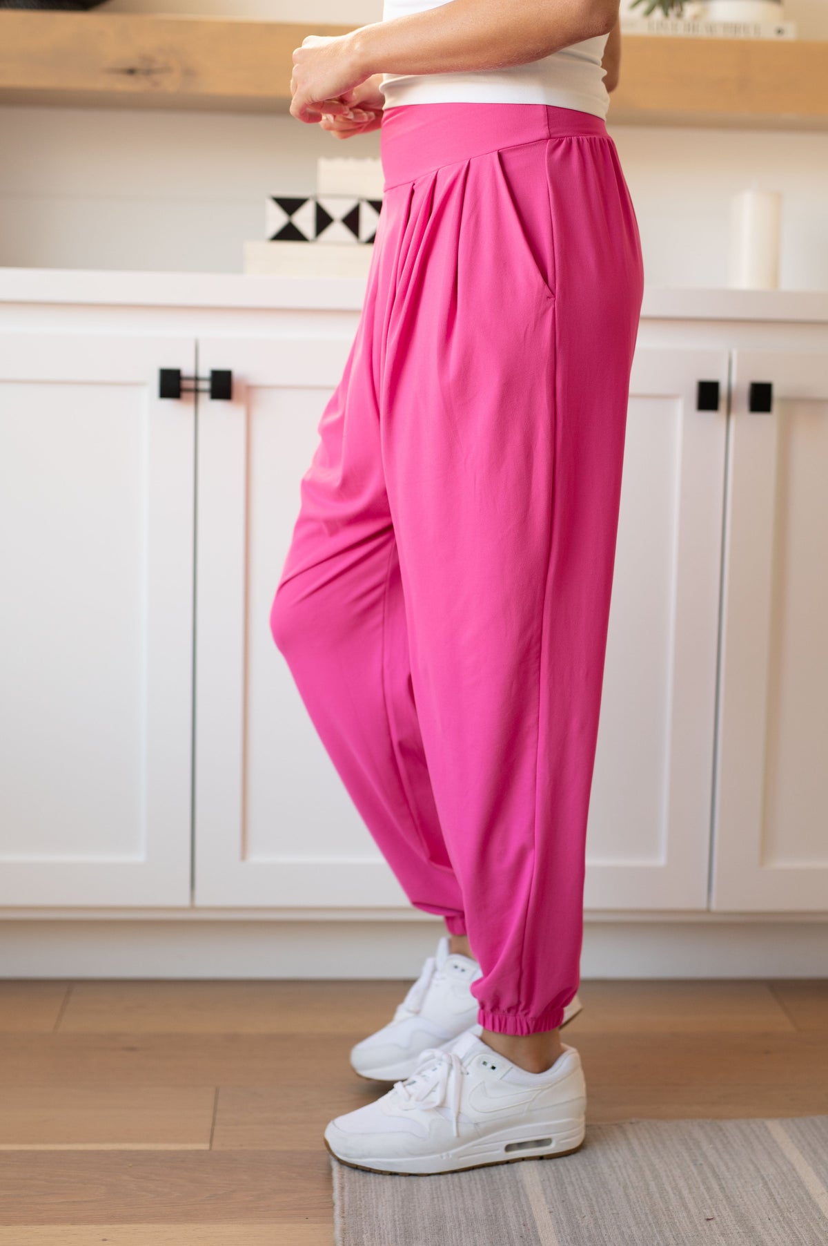 Rae Mode The Motive Slouch Jogger in Hot Pink Bottoms