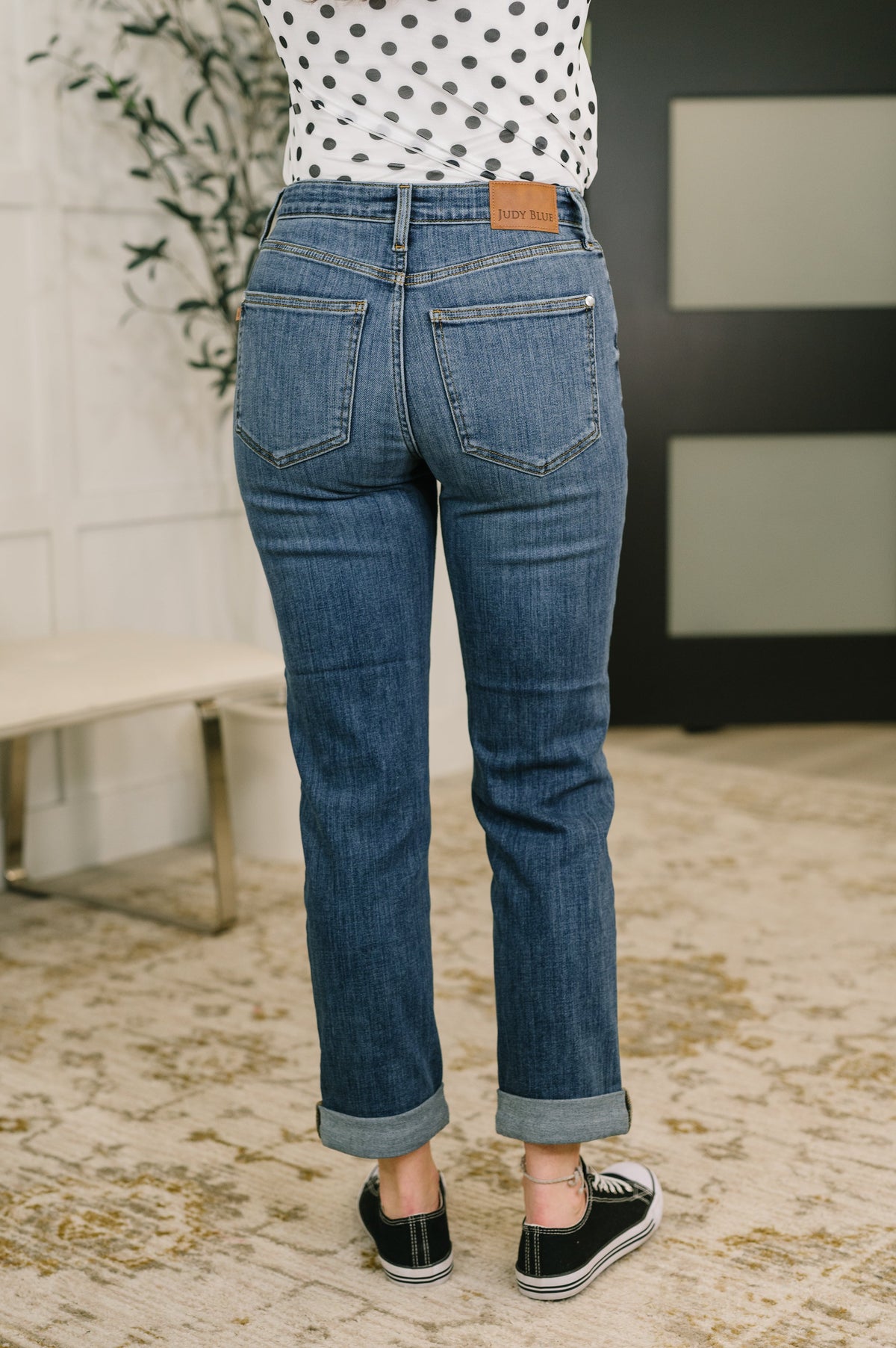 Judy Blue Zoey Mid Rise Billie Boyfriend Jean in Everyday Indigo Womens