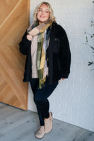 Jodifl Fantastic in Fleece Button Up Jacket in Black Layers